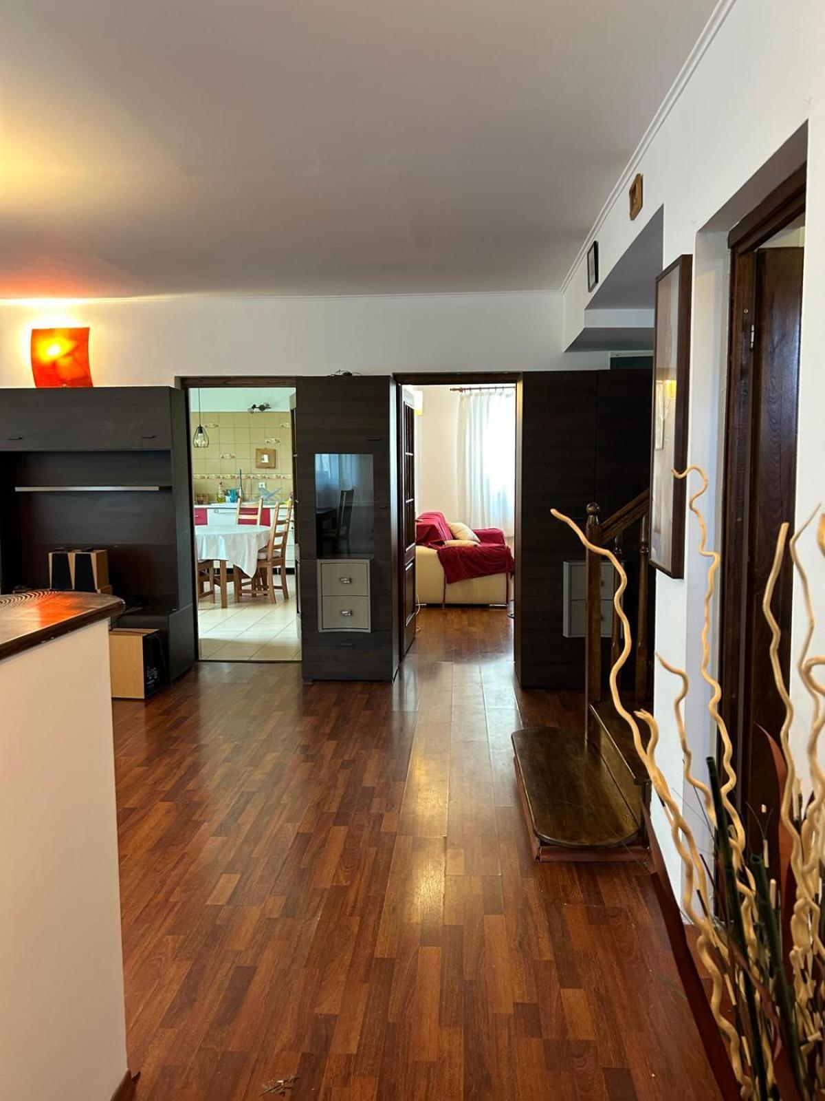 Vila De Inchiriat Aproape De Therme Balotesti Zewnętrze zdjęcie